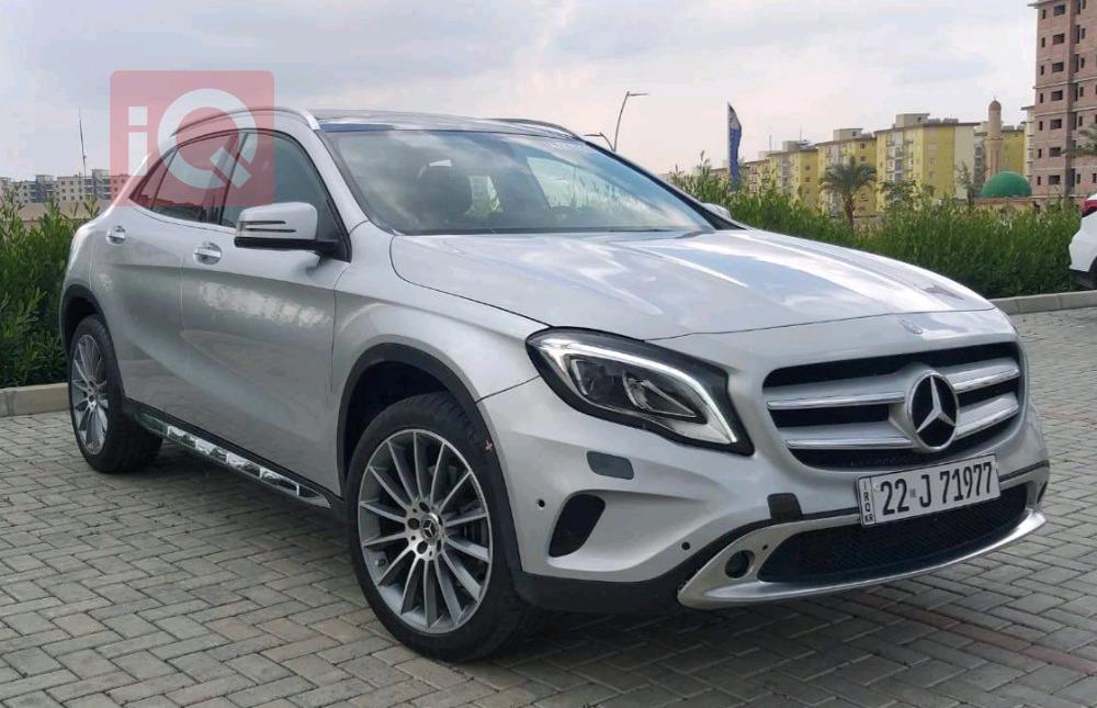 Mercedes-Benz GLA